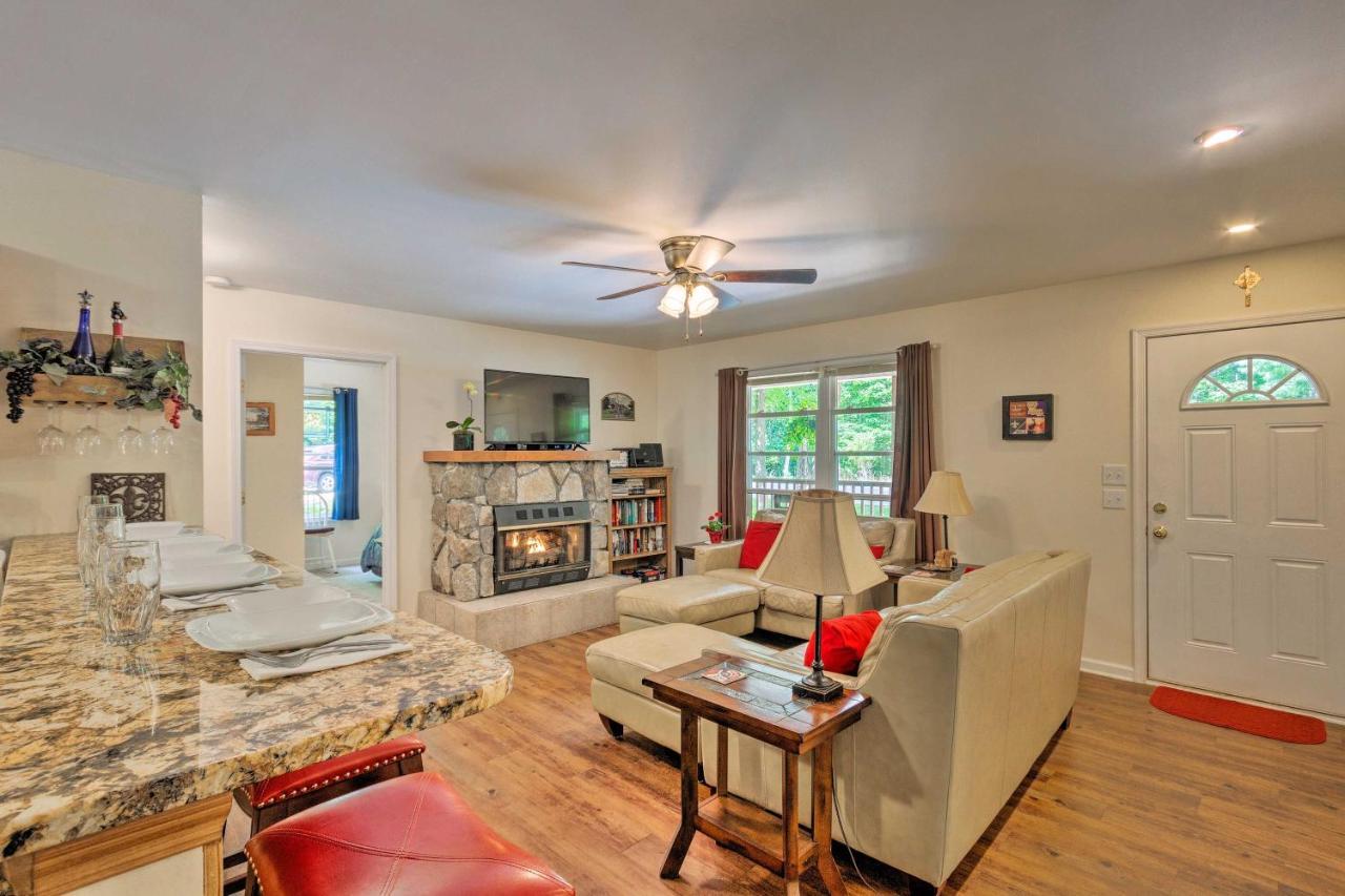 Beech Mountain Home With Covered Deck, Near Skiing! Extérieur photo